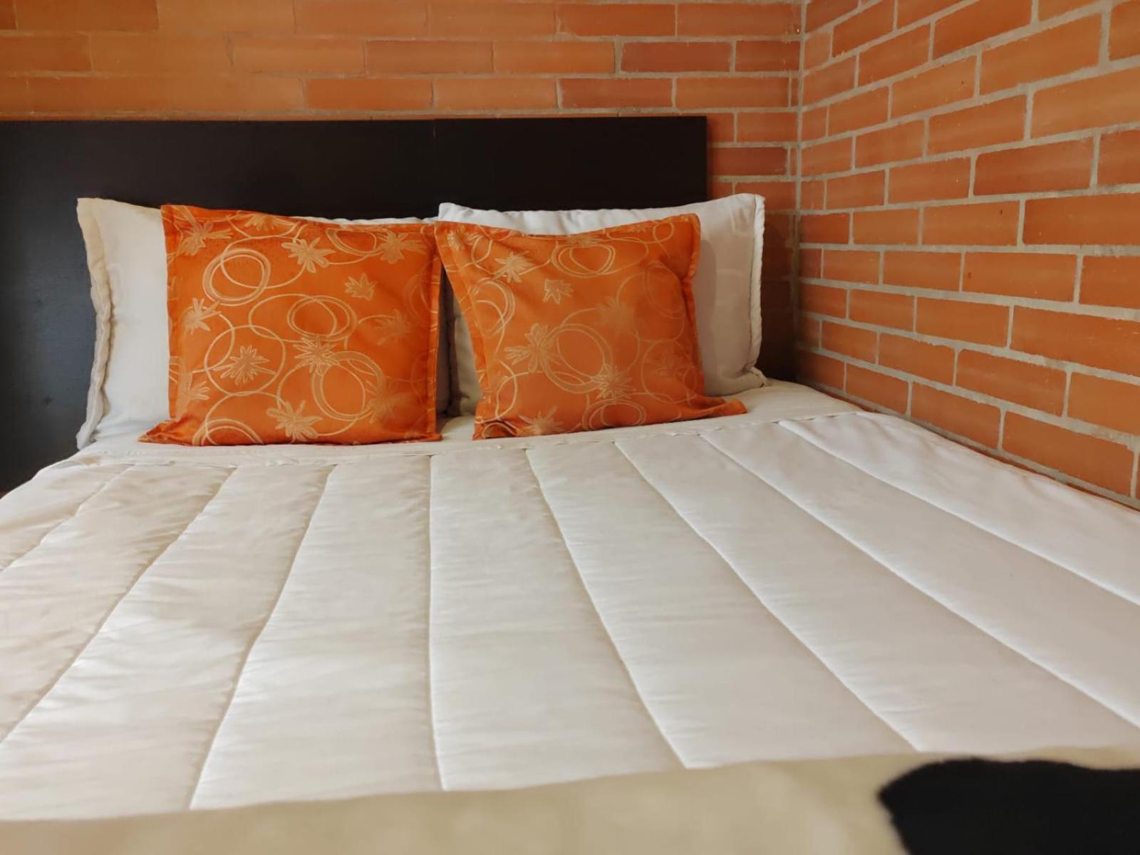 Hotel Bogota Astral Bagian luar foto